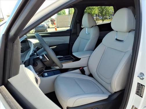 Pearl 2026 Hyundai TUCSON Hybrid Limited