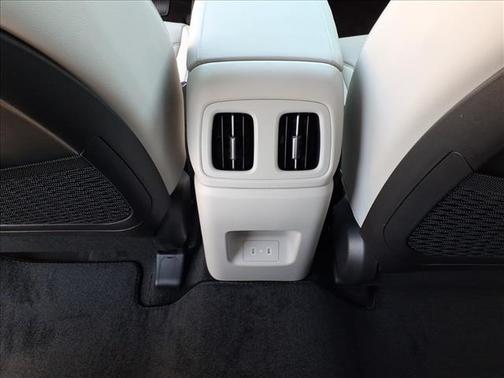 Pearl 2026 Hyundai TUCSON Hybrid Limited