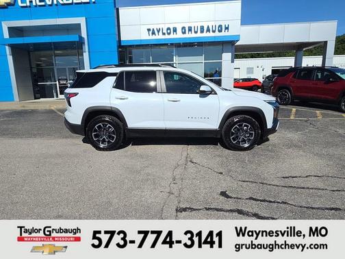 Polar White Tricoat 2026 Chevrolet Equinox FWD ACTIV
