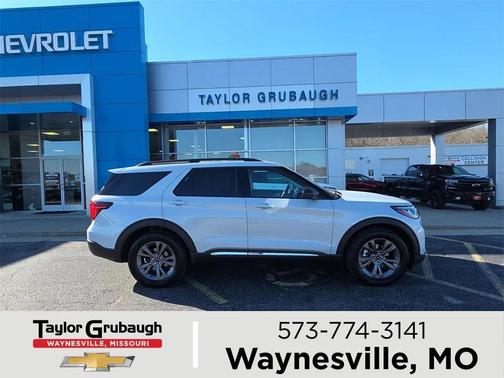 2025 Ford Explorer Active