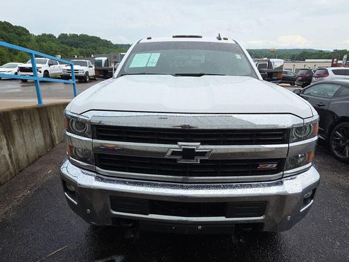 Summit White 2017 Chevrolet Silverado 2500 LTZ