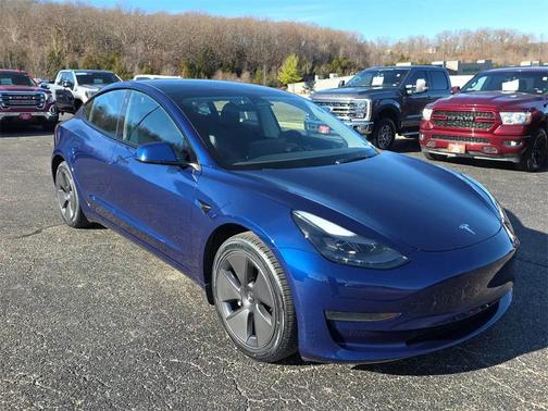 2023 Tesla Model 3 Standard Range