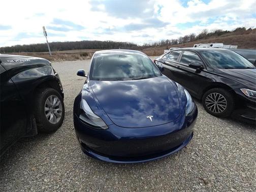 2023 Tesla Model 3 Standard Range
