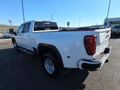 2025 GMC Sierra 3500 Denali