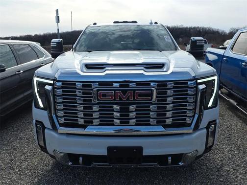 2025 GMC Sierra 3500 Denali