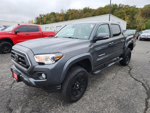 2022 Toyota Tacoma SR5