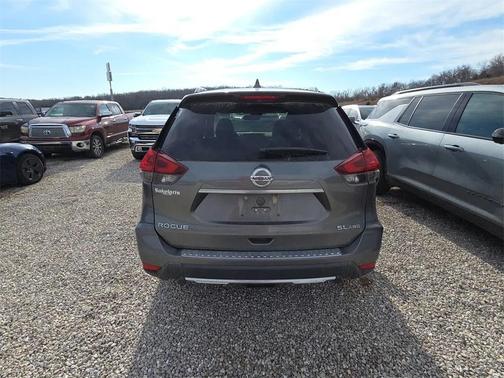 2018 Nissan Rogue SL