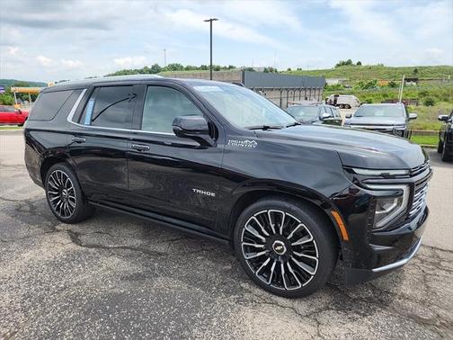 2025 Chevrolet Tahoe 4WD High Country