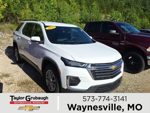 Summit White 2023 Chevrolet Traverse LT Leather
