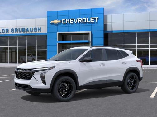 Summit White 2026 Chevrolet Trax LT