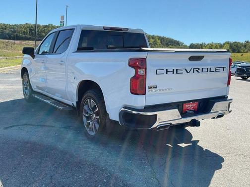 Summit White 2019 Chevrolet Silverado 1500 LT