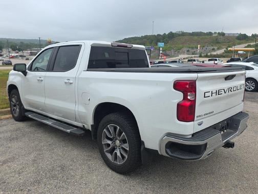 Summit White 2019 Chevrolet Silverado 1500 LT