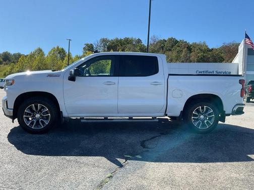 Summit White 2019 Chevrolet Silverado 1500 LT