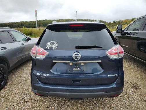 2016 Nissan Rogue SV
