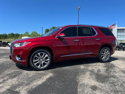 2021 Chevrolet Traverse Premier