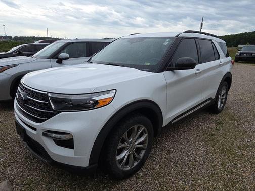 Oxford White 2020 Ford Explorer XLT