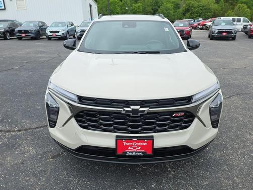 White Sands 2026 Chevrolet Trax FWD 2RS