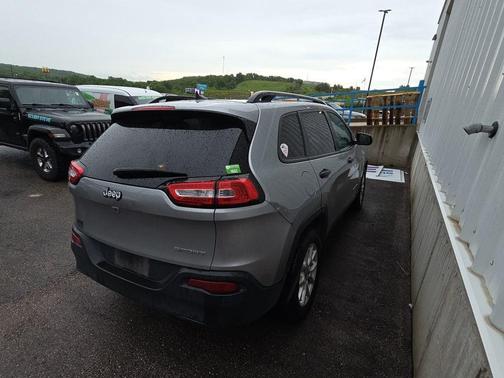 Billet Silver Metallic Clearcoat 2017 Jeep Cherokee Sport