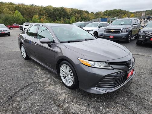 2020 Toyota Camry XLE