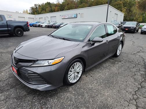2020 Toyota Camry XLE
