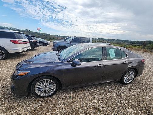 2020 Toyota Camry XLE