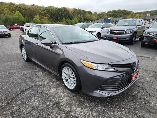 2020 Toyota Camry XLE
