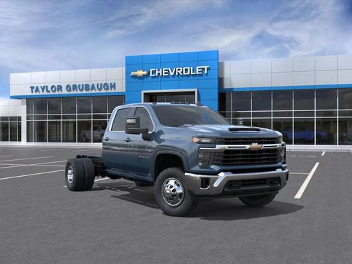 Lakeshore Blue Metallic 2026 Chevrolet Silverado 3500 LT