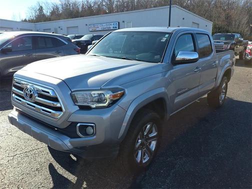 2017 Toyota Tacoma Limited