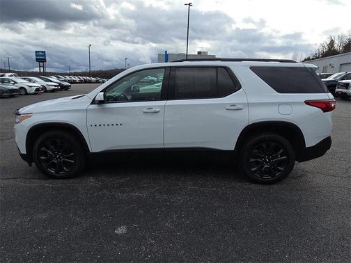 2021 Chevrolet Traverse RS