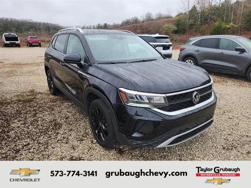 2023 Volkswagen Taos 1.5T SE