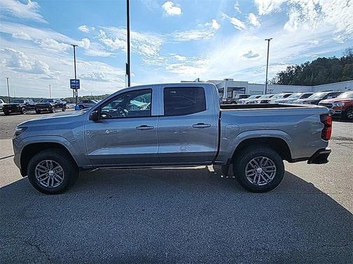 2025 Chevrolet Colorado WT