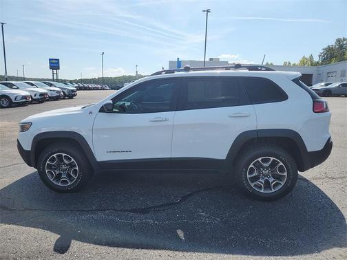 2020 Jeep Cherokee Trailhawk