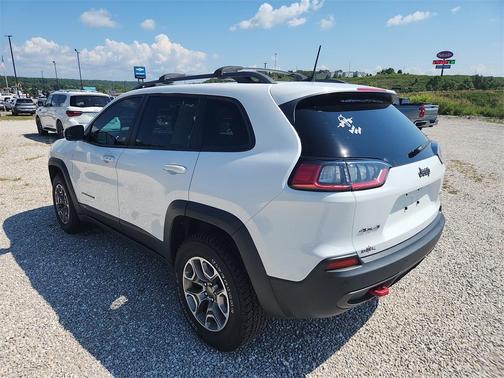 2020 Jeep Cherokee Trailhawk