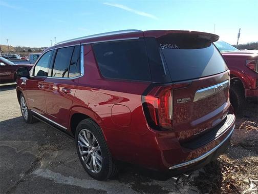 2023 GMC Yukon Denali