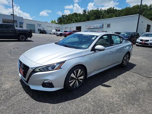 2020 Nissan Altima 2.5 SV