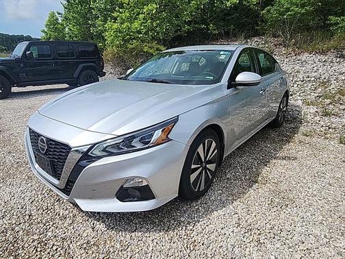 2020 Nissan Altima 2.5 SV