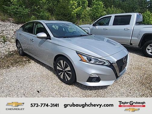 2020 Nissan Altima 2.5 SV