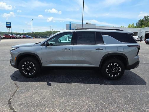 Sterling Gray Metallic 2026 Chevrolet Traverse AWD Z71