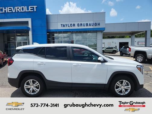 2024 GMC Terrain SLE
