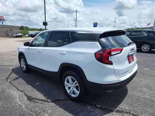 2024 GMC Terrain SLE