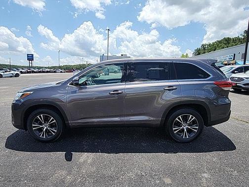 2018 Toyota Highlander LE I4