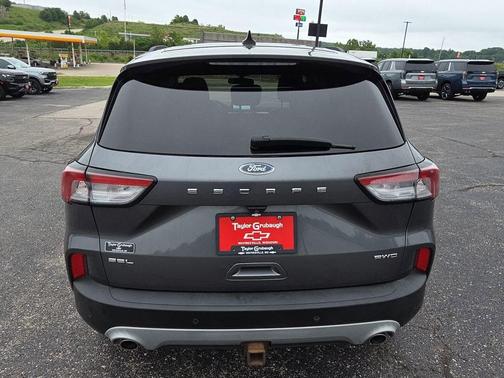 Carbonized Gray Metallic 2021 Ford Escape SEL