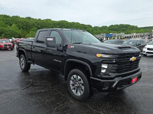 Black 2026 Chevrolet Silverado 2500 Custom