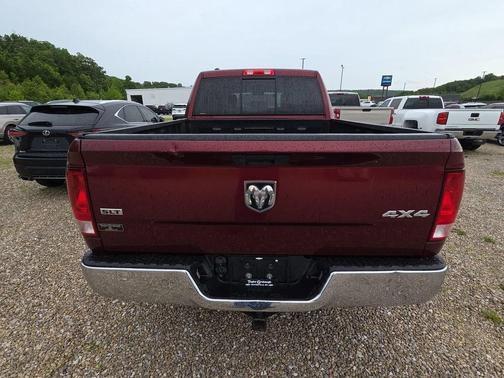 Delmonico Red Pearlcoat 2019 RAM 1500 SLT