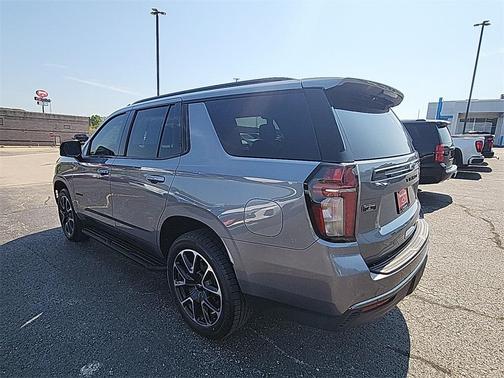 2022 Chevrolet Tahoe 4WD RST