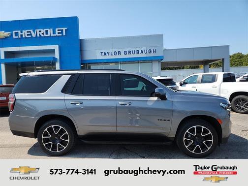 2022 Chevrolet Tahoe 4WD RST