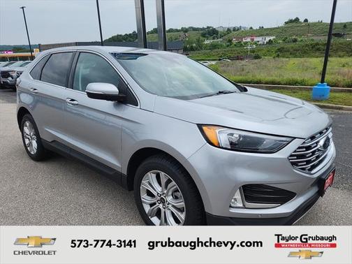 2023 Ford Edge Titanium