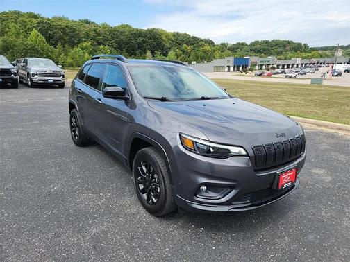 2023 Jeep Cherokee Altitude