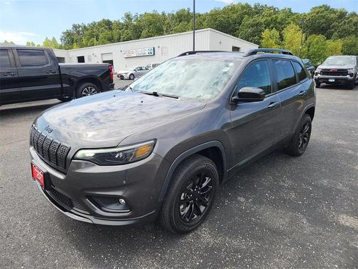 2023 Jeep Cherokee Altitude