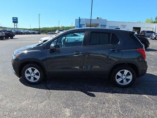 Nightfall Gray Metallic 2020 Chevrolet Trax LS